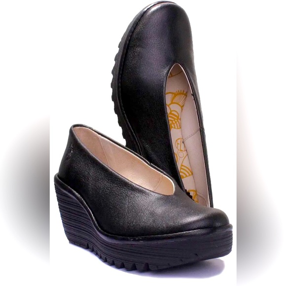 Fly London Yaz wedge shoe - Picture 1 of 7